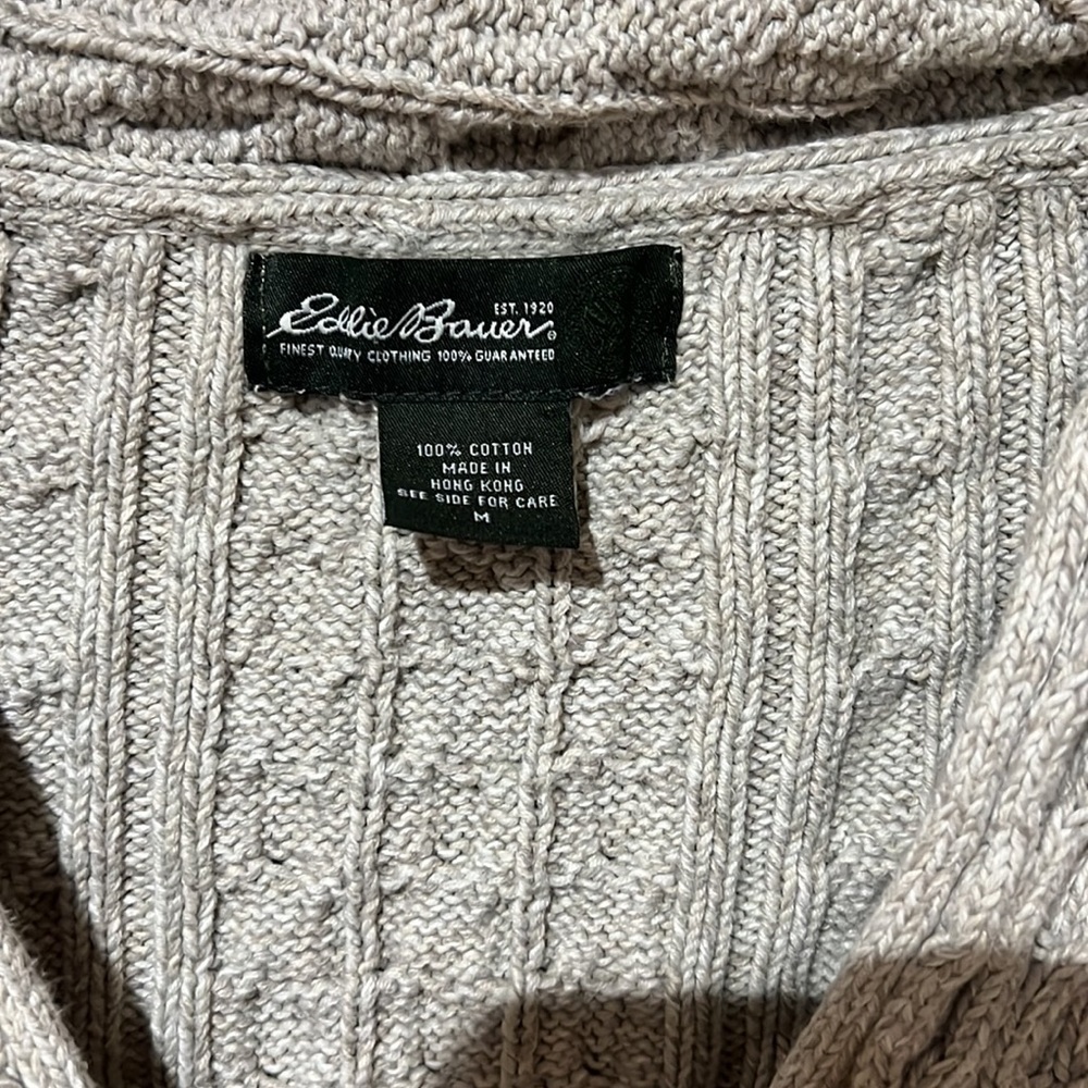 Eddie Bauer Women's Tan V-Neck Sweater M - Picture 2 of 4